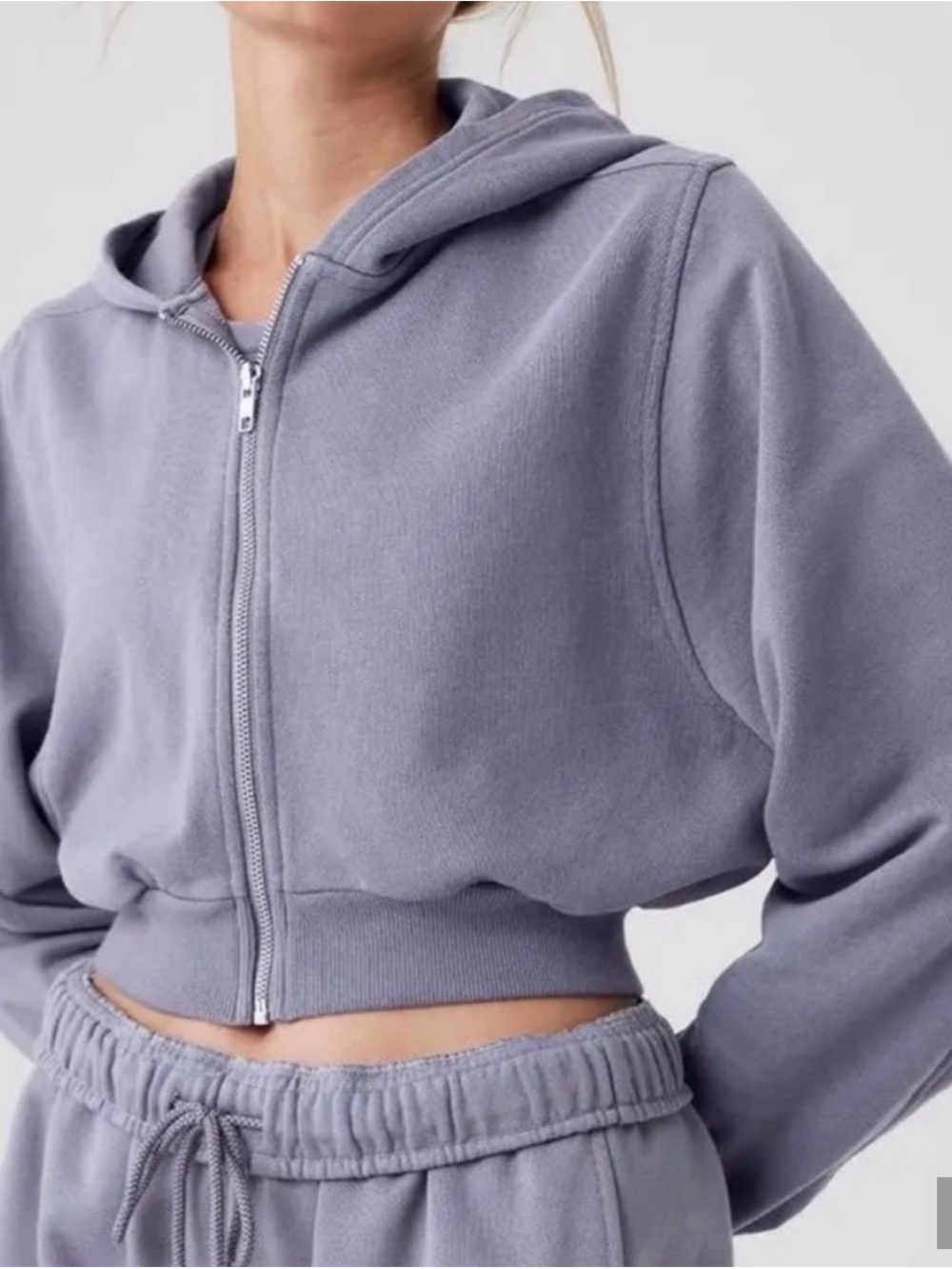 Limited edition Alo Cropped Zip-Up Hoodie Jacket in Light Gray